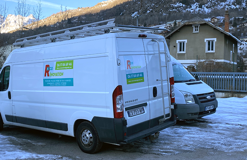 Plaque magnétique pour utilitaire